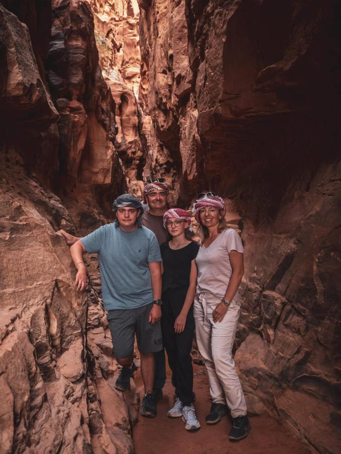 Wadi Rum Galaxy Camp Ngoại thất bức ảnh