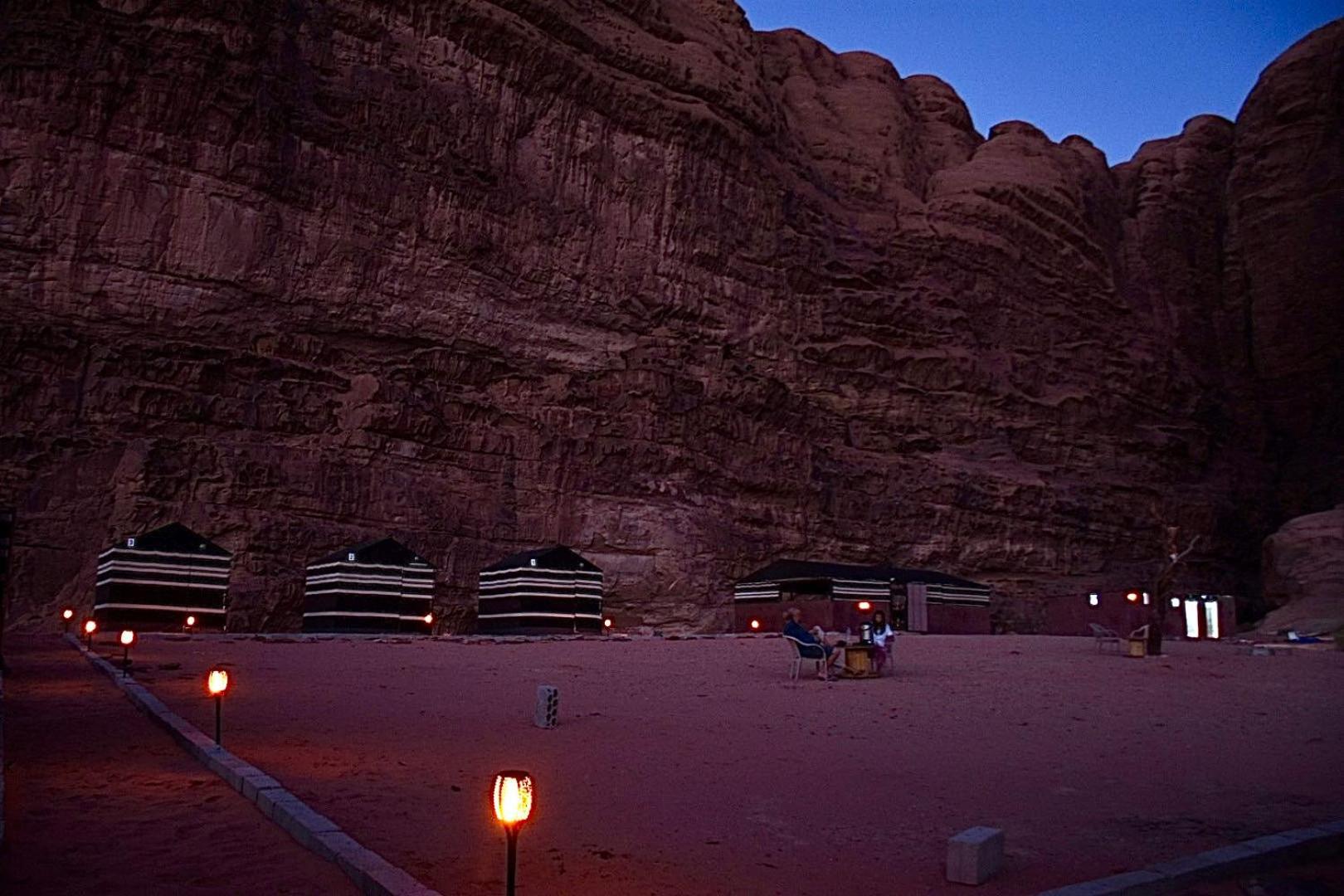Wadi Rum Galaxy Camp Ngoại thất bức ảnh