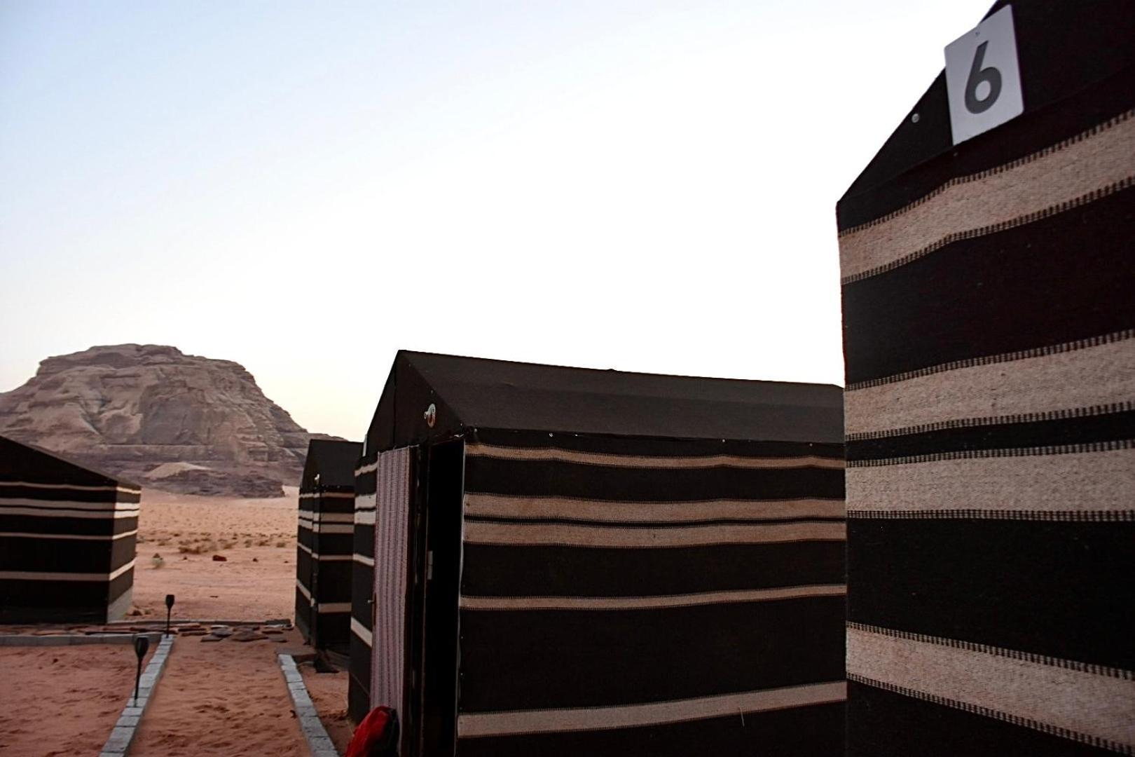 Wadi Rum Galaxy Camp Ngoại thất bức ảnh