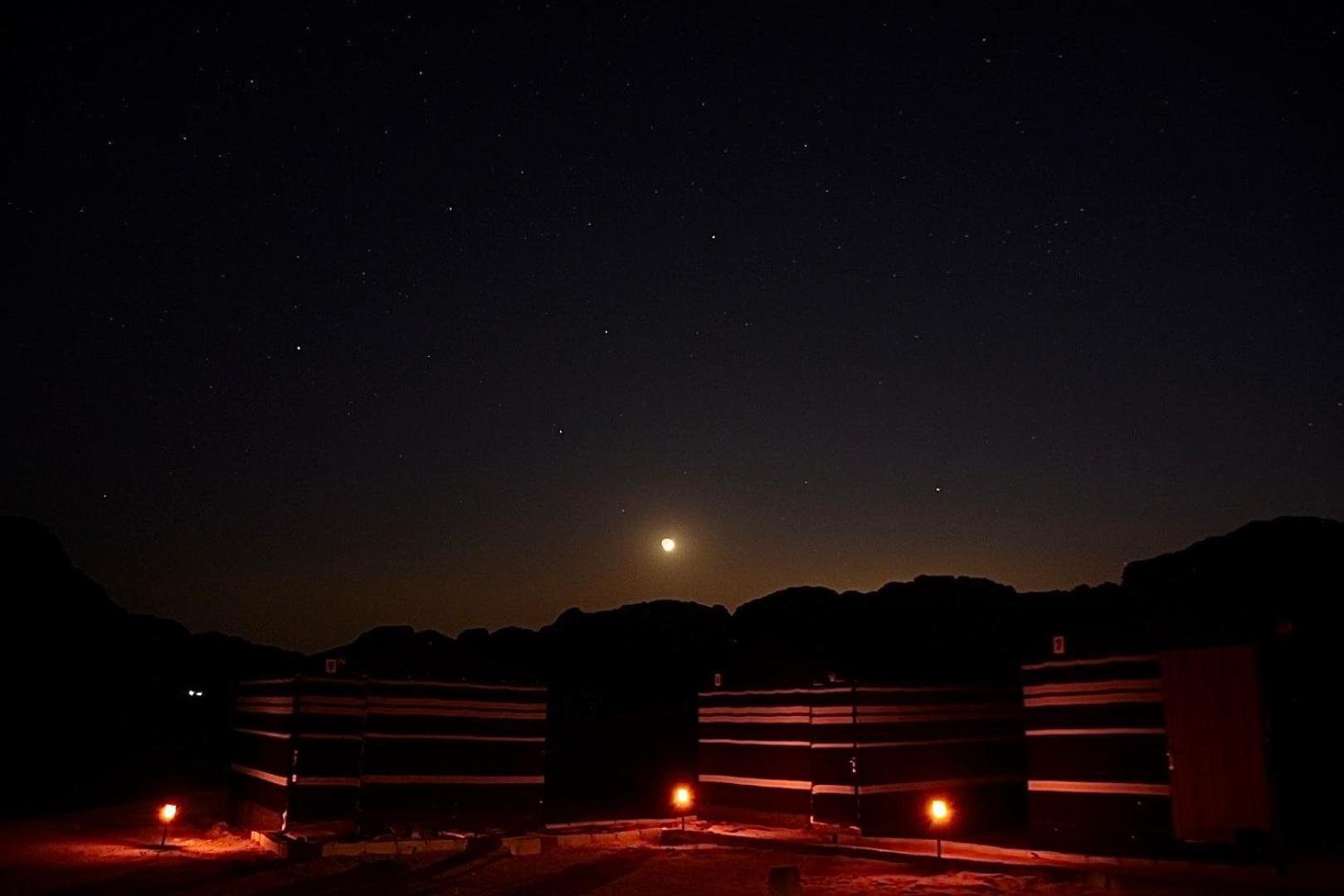 Wadi Rum Galaxy Camp Ngoại thất bức ảnh